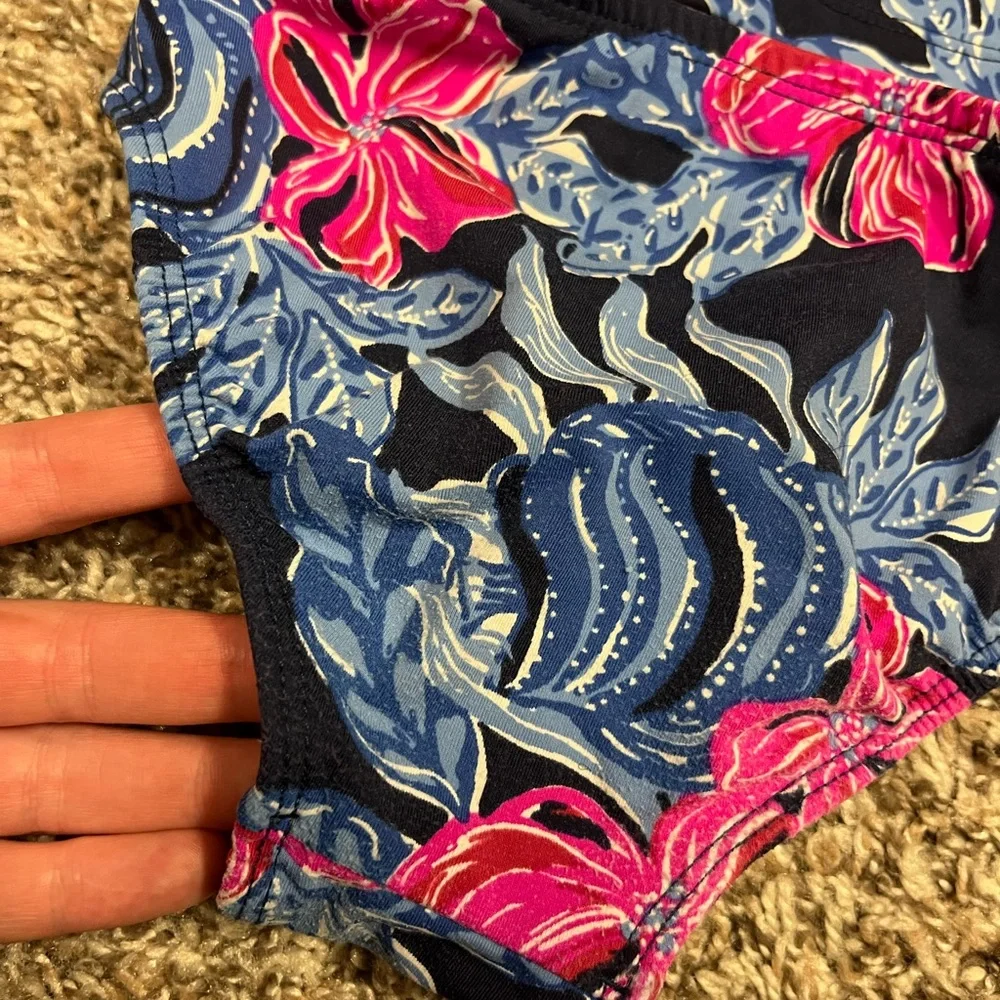 Lilly Pulitzer 2T swimsuit rashguard 2 piece - Picture 6 of 11